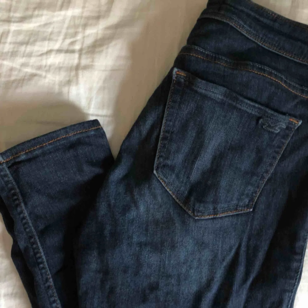 Supersköna jeans från hollister. Jeans & Byxor.