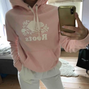  - En helt oanvänd munkjacka från Canada (finns inte att köpa i Sverige) väldigt fin men kom aldrig till användning, köpare står för frakt😁