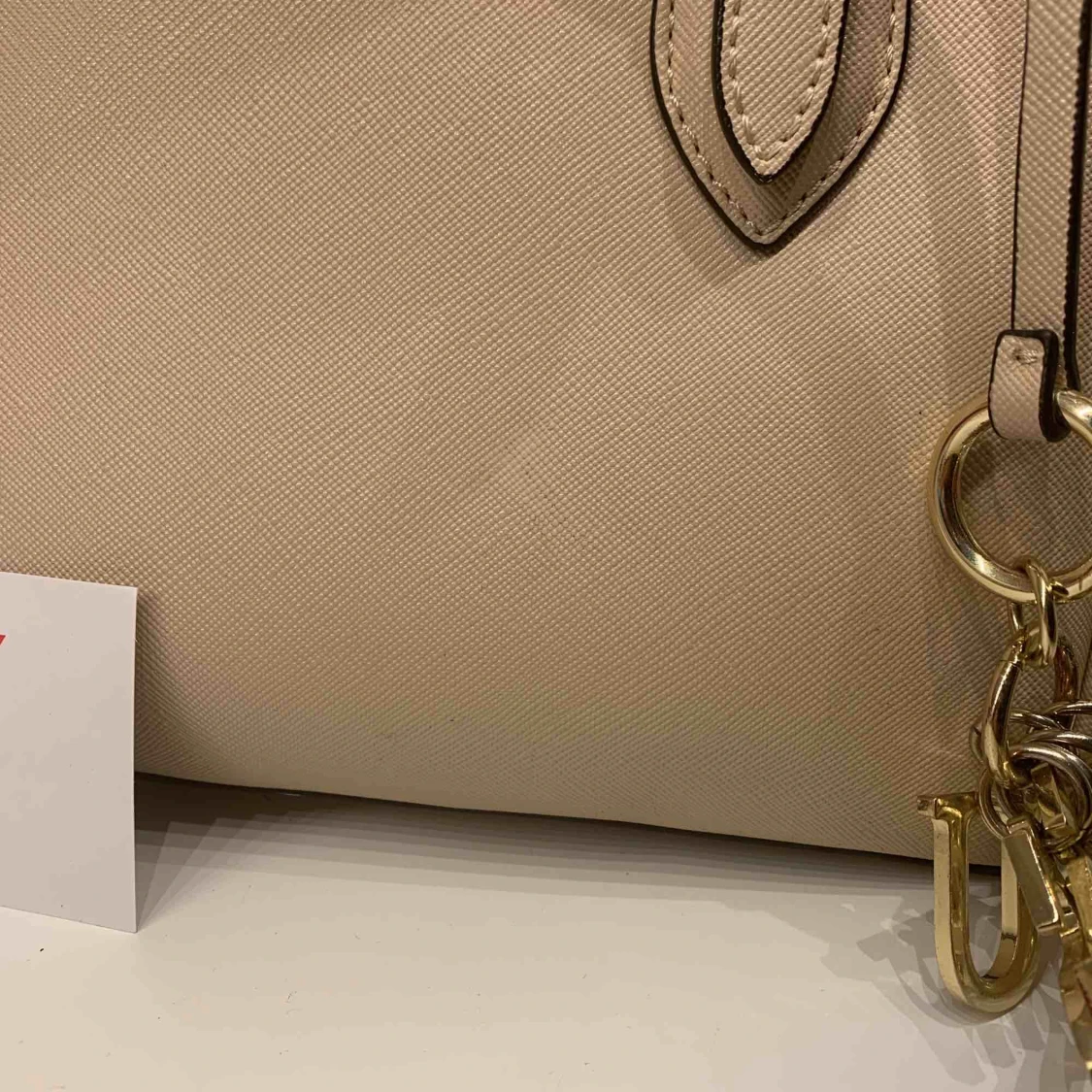 Väska från Guess - 91