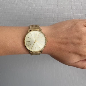 Klocka - Äkta Michael Kors klocka i guld, fin kvalite⚡️