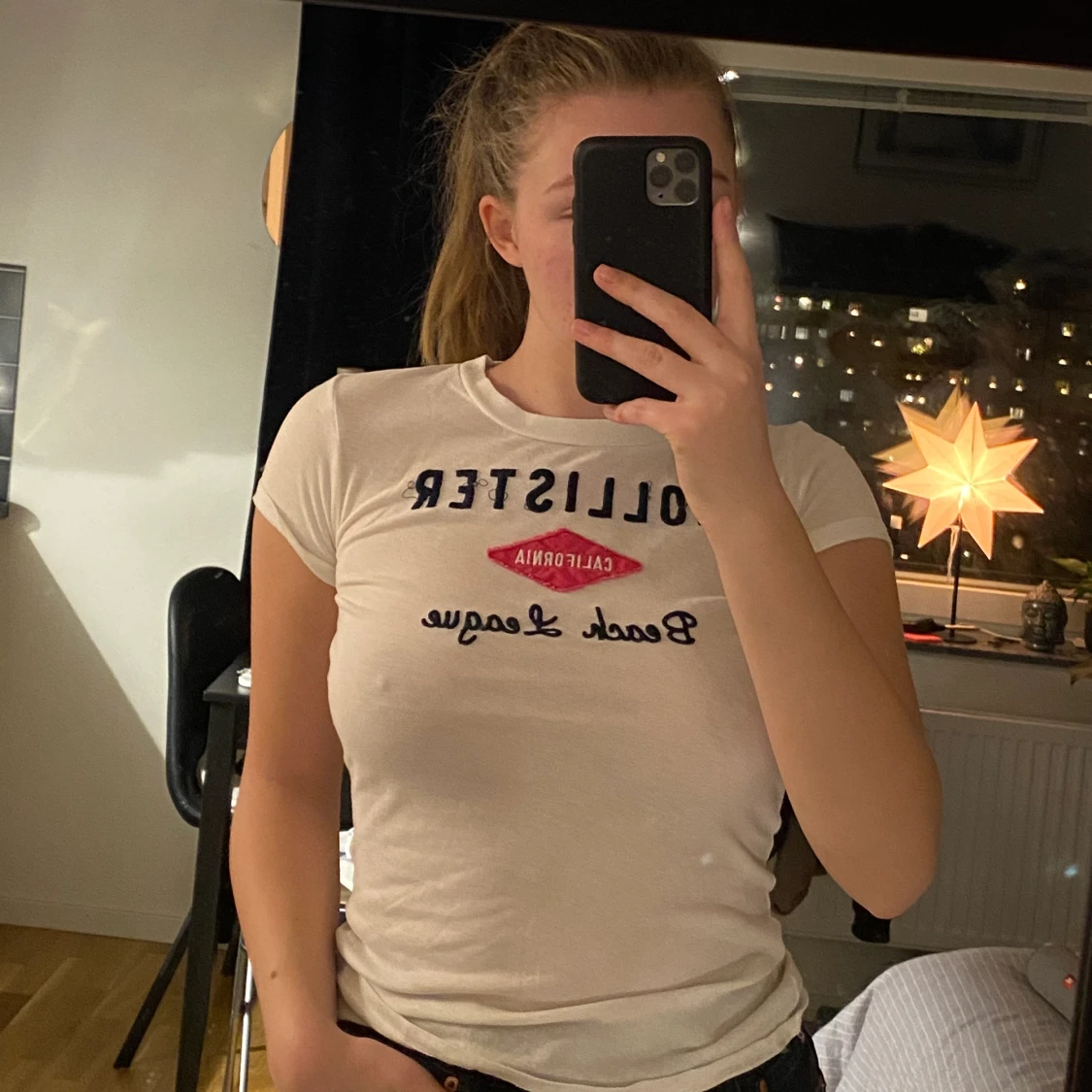 hollister tshirt