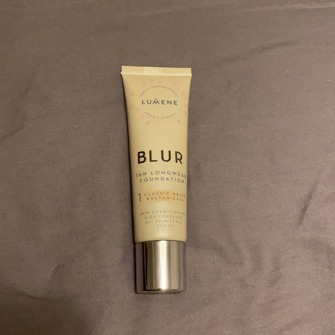 Lumene BLUR foundation