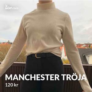 En extremt bekväm Manchester tröja köpt på Gina tricot för ca ett halvår sedan. Bra kvalitet och nästan som ny! Den är i storlek L men funkar även bra på mig som har S/XS. #tröja 