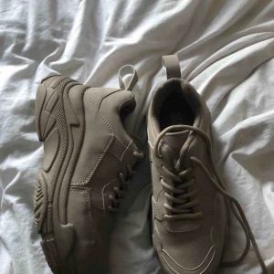  - As snygga chunkey sneakers ifrån Nelly. Aldrig använda. 