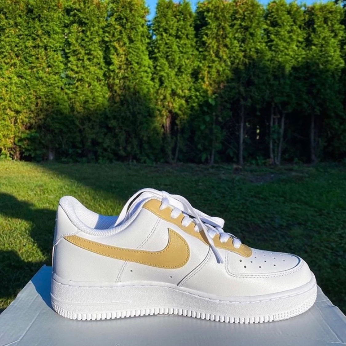 Nike air force 1-beige flames - 90