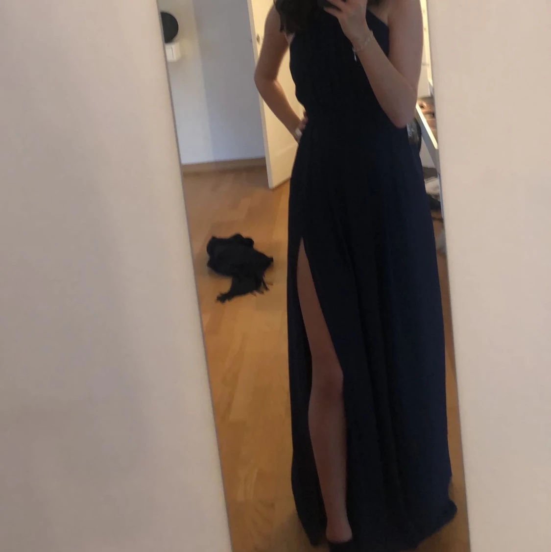 Marinblå balklänning