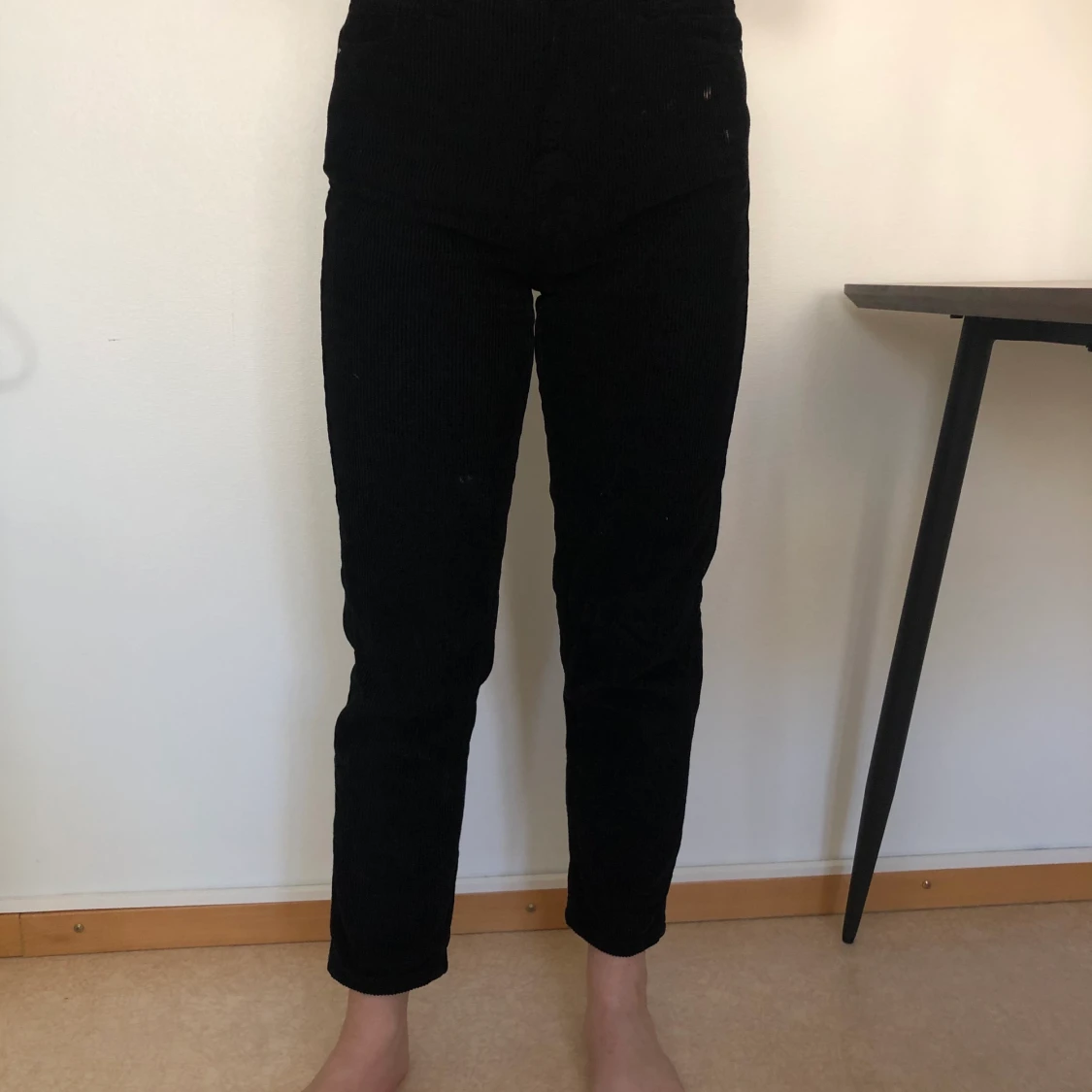 Svarta manchesterbyxor 