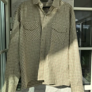 Vintage shirt - fin cropped vintage skjorta