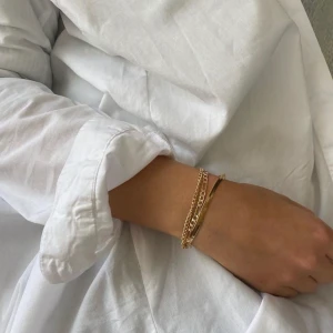 Evelyn bracelet - Drömmigt armband finns nu hos @byloviz