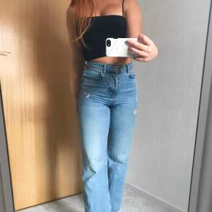 Jeans från Zara🥰 (jag är ca 160-162 cm)