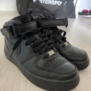 Nike air använda endast några gånger. 