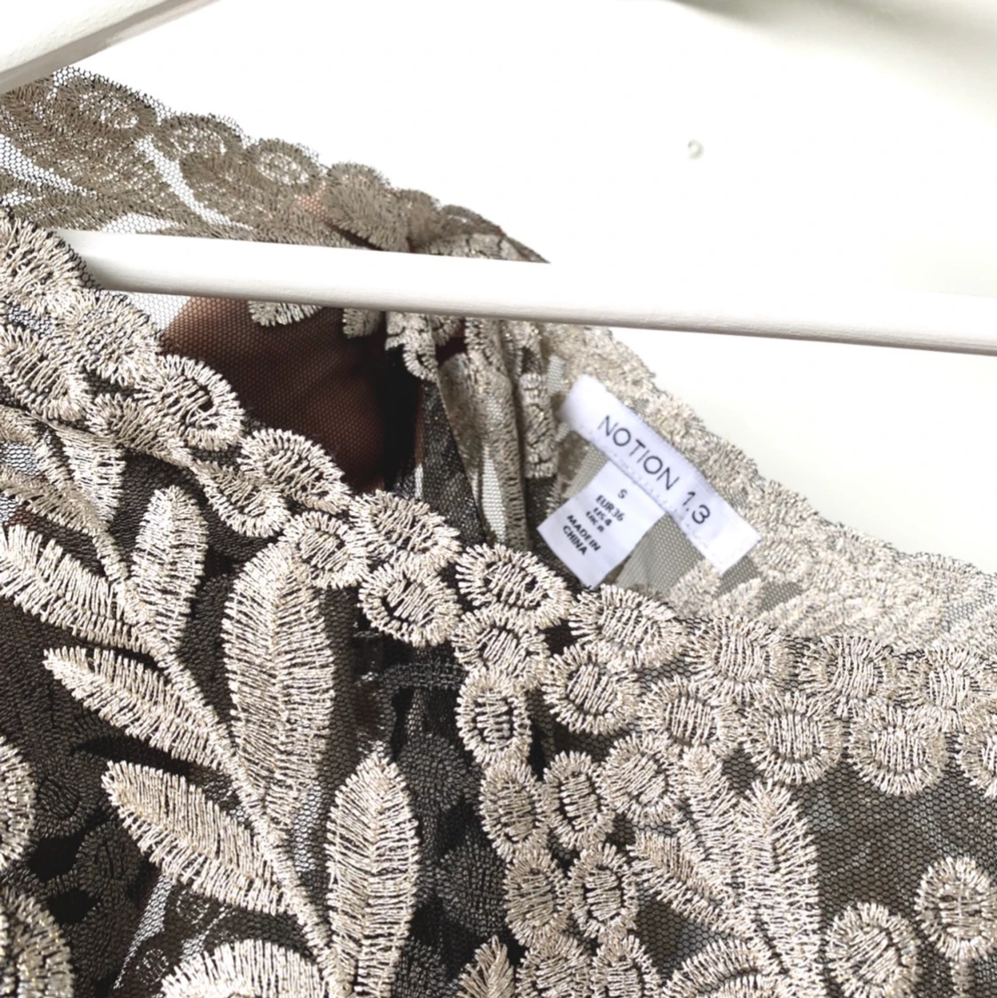 Tröja från Nelly - 91