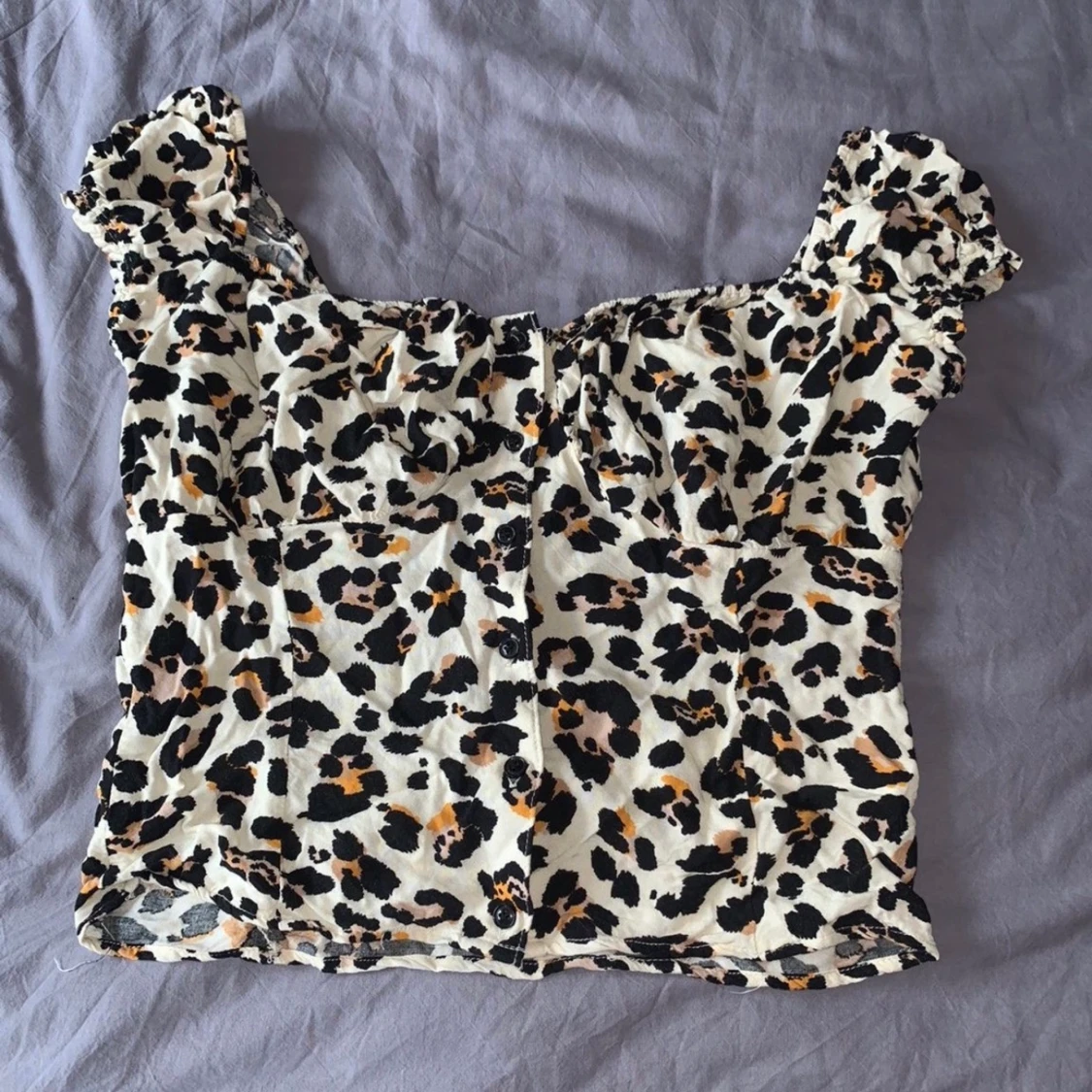 Leomönstrad topp - 91