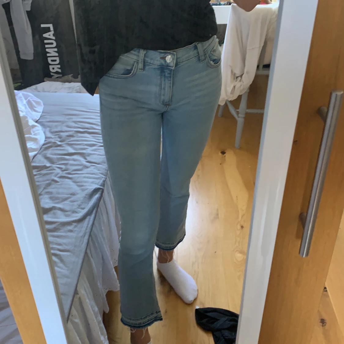 Jeans från mango i storlek 36