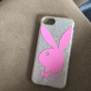 Playboyskal - Passar iPhone 6/7/8