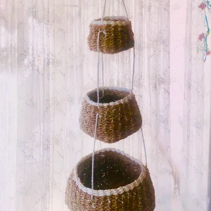 AMPEL - Jättefin ampel som kan användas både för växter men också för fövaring! Jag har använt den i badrummet och i hallen. Supergrej!