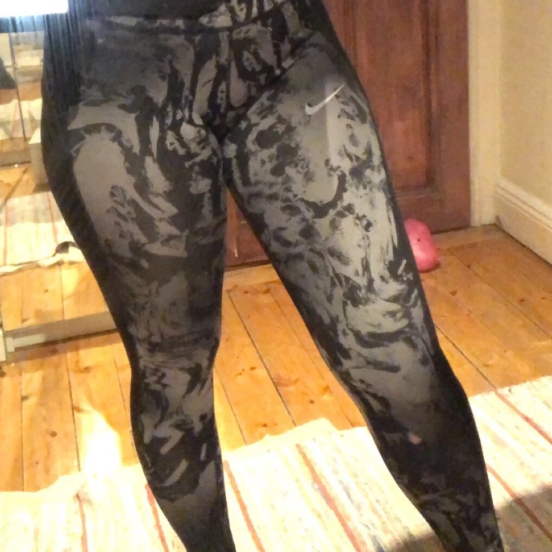 Nike träningsbyxor stl M