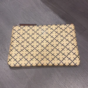 By Malene Birger clutch  - En Malene Birger clutch. Använd ett fåtal gånger, i mycket bra skick! 