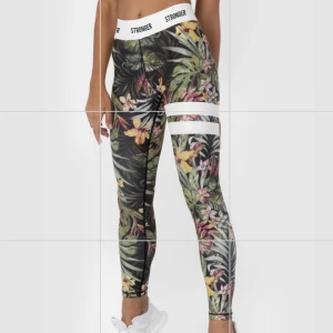 Stronger tights (Nyskick) - Träningsthights från stronger, supersköna och snygga tights andvända en gång, ord pris 799kr