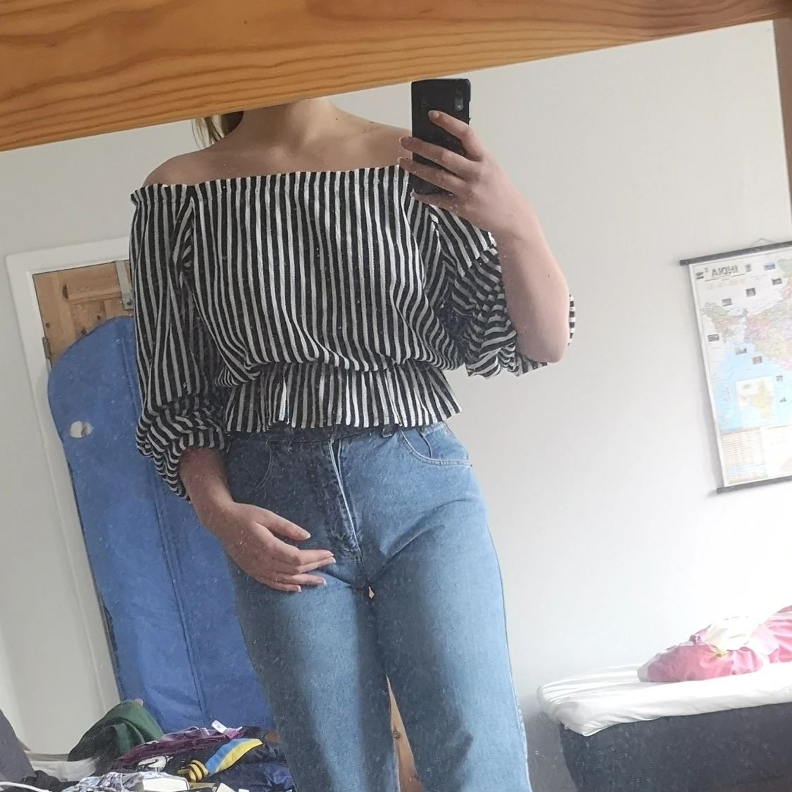 Randig tröja med resår i midja