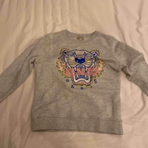  - Jättefin kenzo tröja Nypris 1300