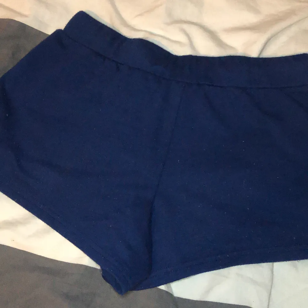 Blå söta shorts, 25kr + frakt💙. Shorts.