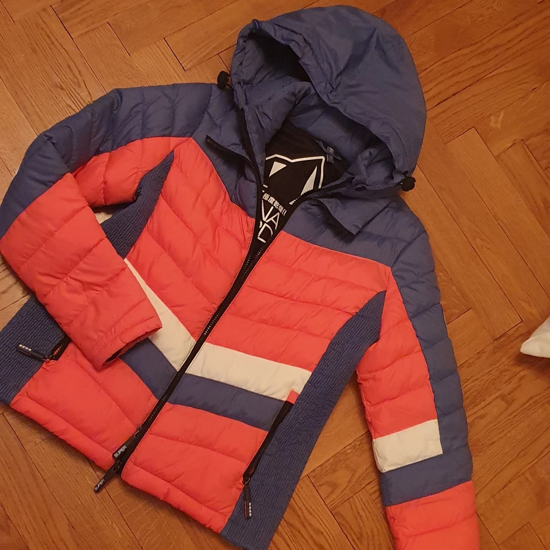 Dunjacka Superdry Storlek XL