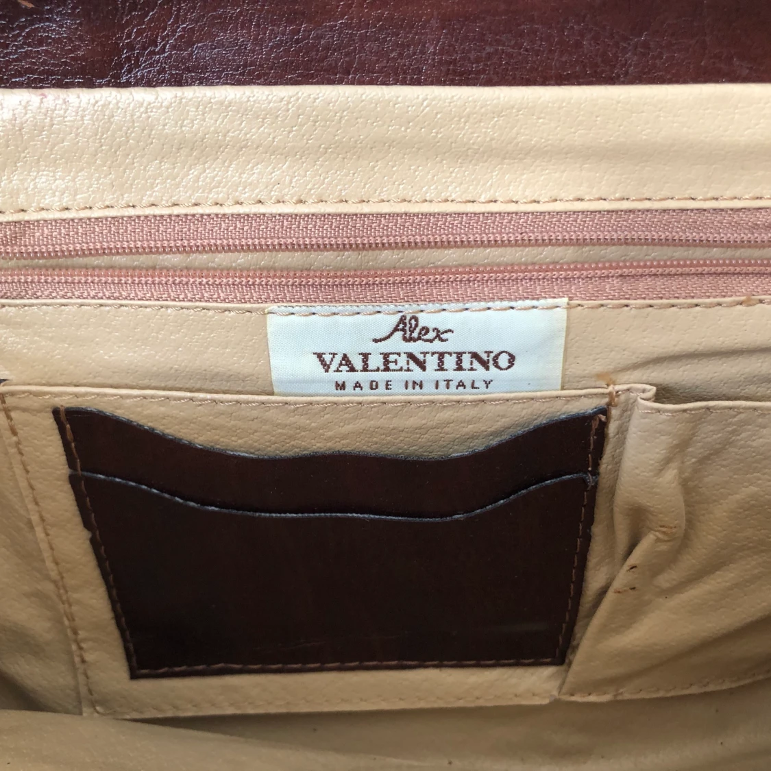 Valentino Läder väska/Leather bag  - 90
