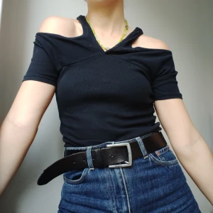 Supercool off shoulder top - Vintage storlek S 💞