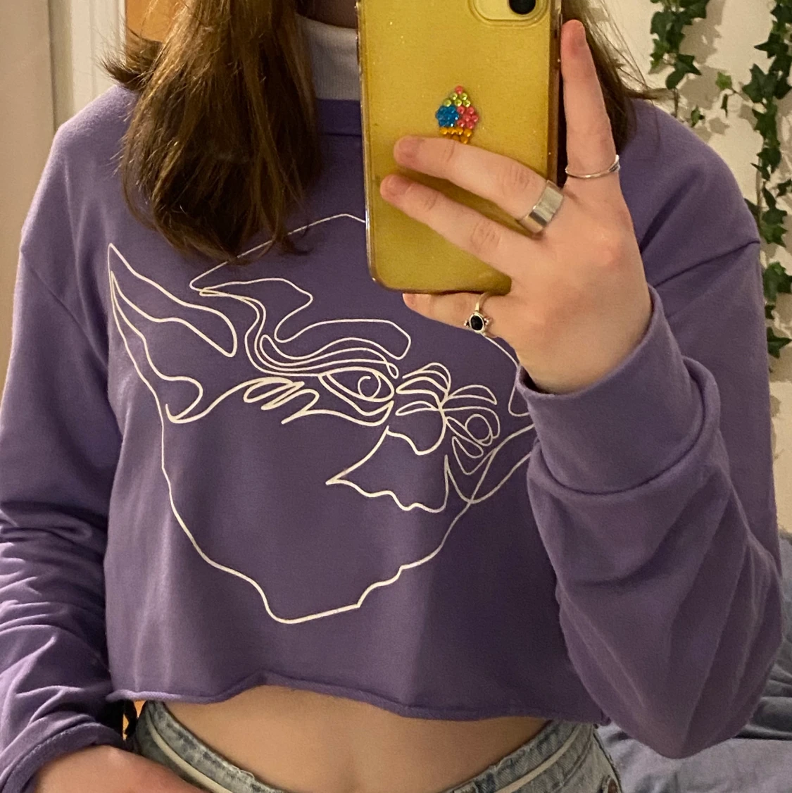 Croppad tröja med Yoda på🕺