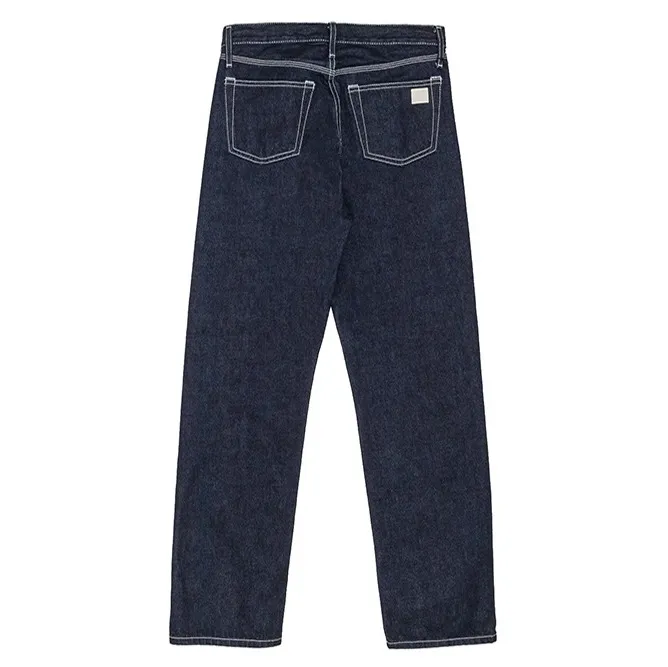 Acne studios jeans mörkblåa (stright fit) unisex. Otroligt bra skick, använd ca 5 gånger. Storlek i byxorna står det 29/32 men eftersom Acne är väldigt egna i sina storlekar så gör vi bedödmningen 29/30 Nypris var Ca: 1500kr. Jeans & Byxor.