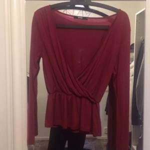 Peplum Top  - Peplum Top i stl S 🌸 i mkt fint skick 😊