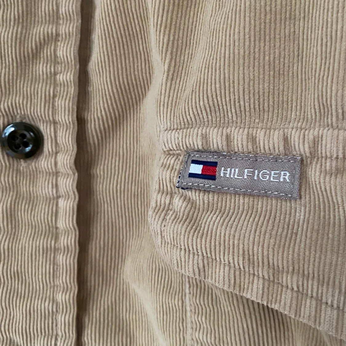 Tommy Hilfiger-skjorta i mancester  - 91