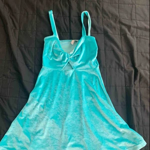  - Skate klänning från Asos. Köpt nyligen använd 1-2 ggr.