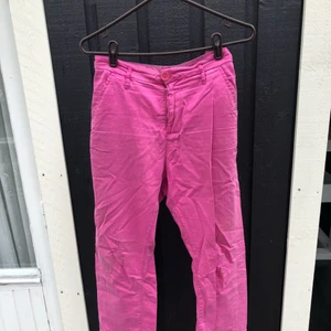  - Byxor i storlek 42. Vintage look. Postas mot frakt :)