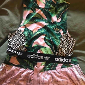  - Topp: st 40 Shorts: M Kan även köpas för 100kr del