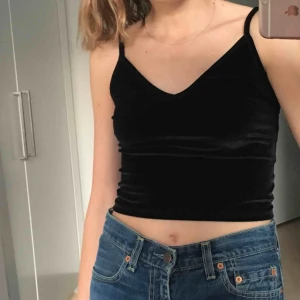  - Sammetslinne från Brandy Melville