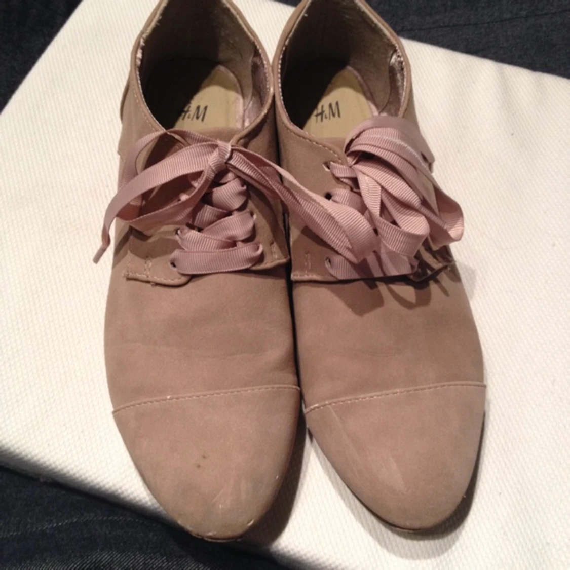 Superfina skor i mockaimmitation fr H&M. Använda några ggr. - 1394561542