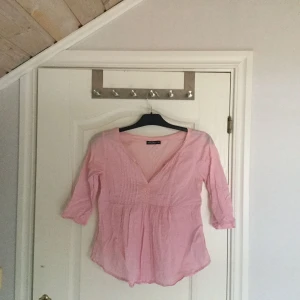  - Fin rosa blues med 3/4 arm. 