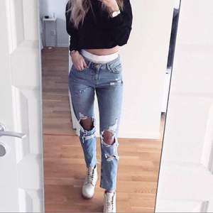 Angelica blick jeans ifrån bikbok