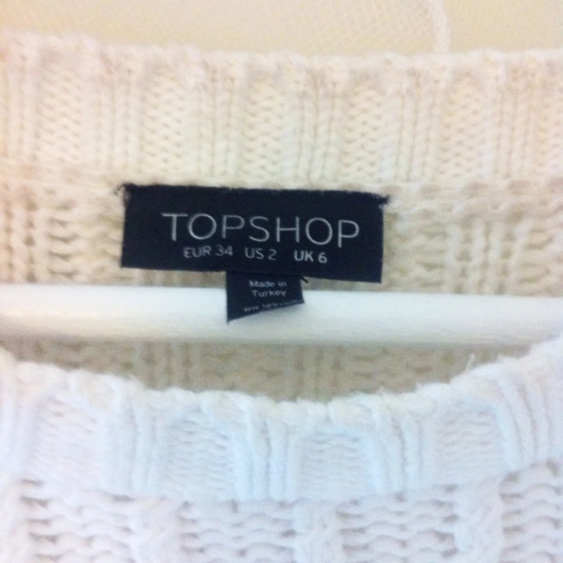 Stickad tröja från Topshop, knappt använd! - 1415982137