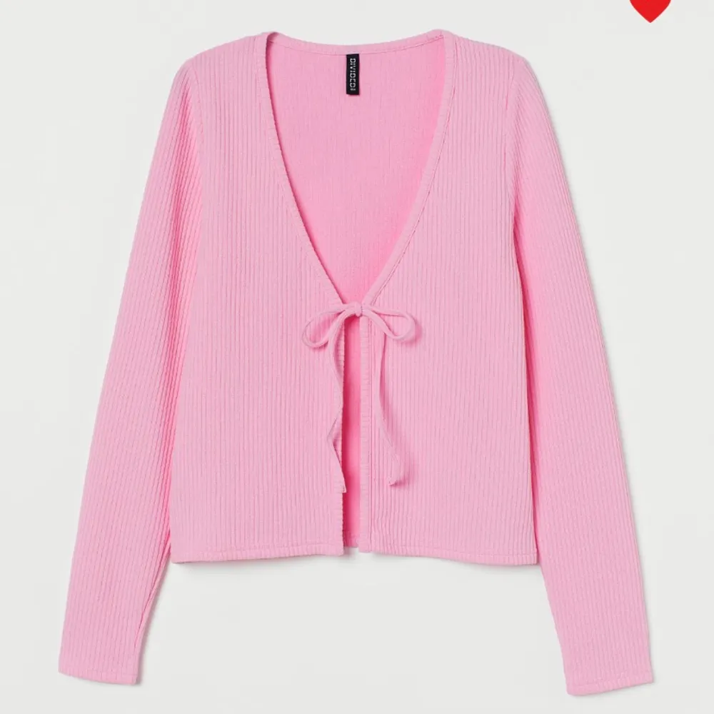 Jättesöt rosa ”kofta” från H&M. Aldrig använd. Priset är exkl frakt!. Tröjor & Koftor.