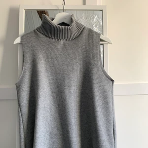 Väst - Superfin väst från Zara storlek M✨ bud från 100kr✨