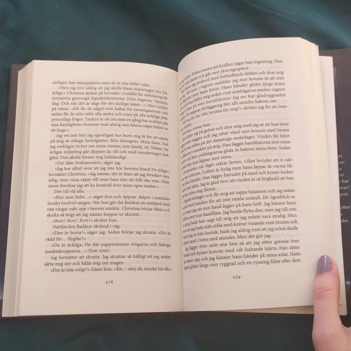 Divergent, Veronica Roth 46 kr - 91