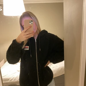 Teddy jacka  - Jacka i Teddy material, stl S