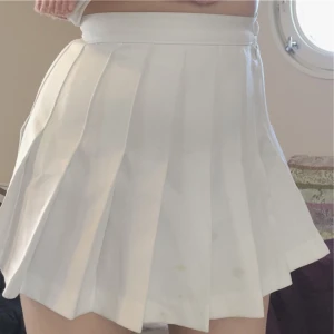  - Klassisk tenniskjol från American Apparel. 