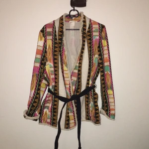  - Nice and warm jacket 
Never used 
I bouht It but never wear because It's big 
300 with post