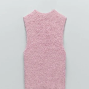 Väst/linne - +Frakt! Helt nytt linne/väst från Zara!💘💘💘 Nypris 200kr