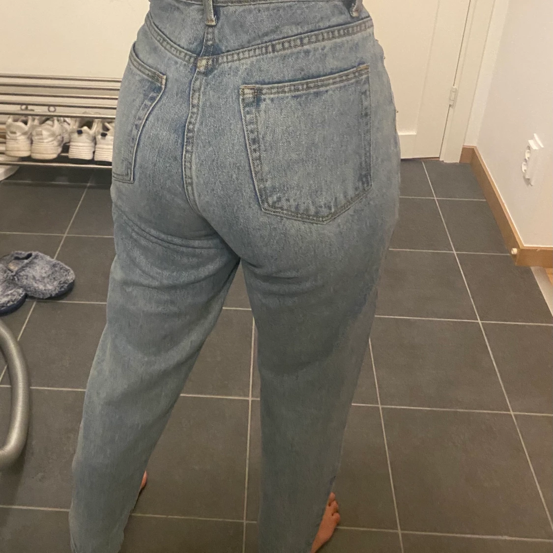 Mom jeans från Pretty Little Thing - 90