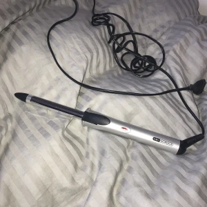  - Säljer min i princip oanvända locktång! OBH Nordica